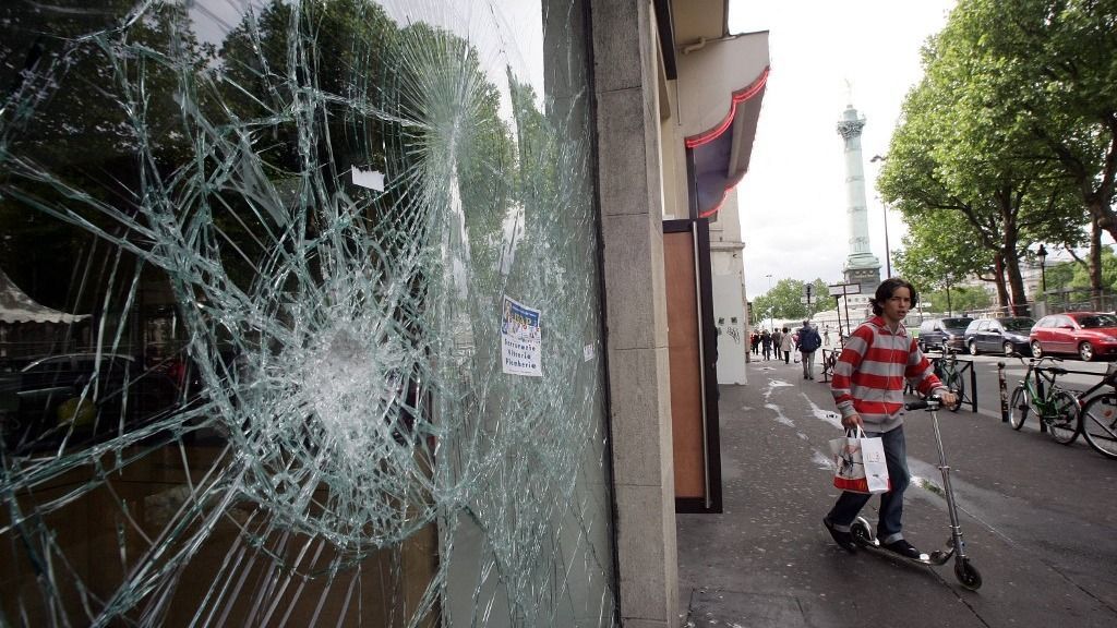 A bűnözői hálózatok működése egyre szervezettebbé válik, a fenyegetés már az állami intézményeket is elérte