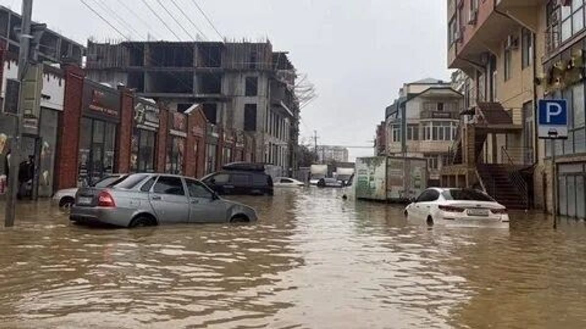 Súlyos árvíz pusztít Dagesztánban + videó