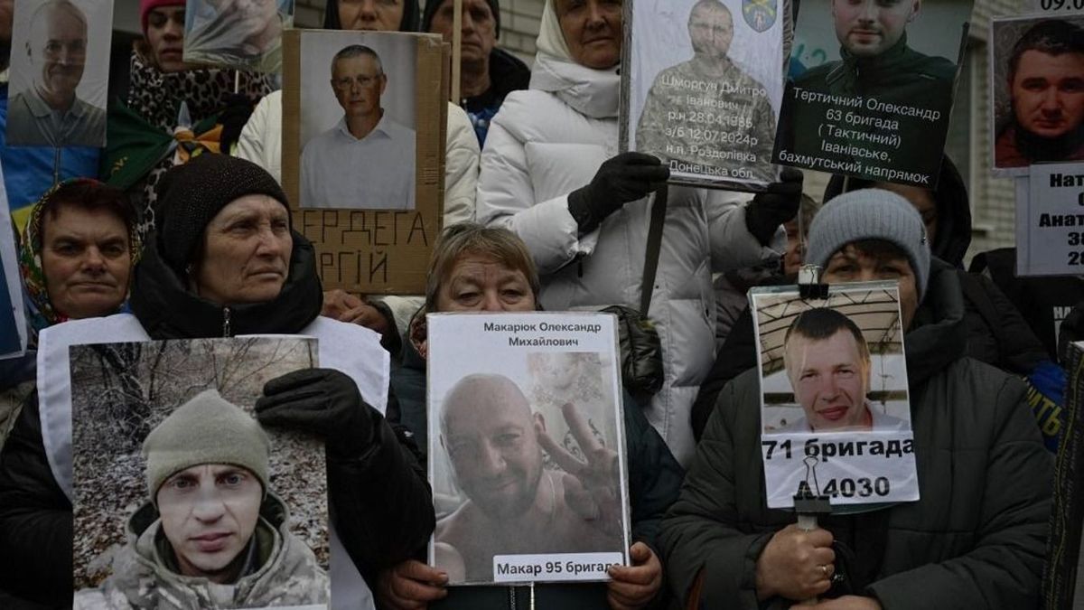 Hazatérhettek a pokolból a meggyötört katonák + videó
