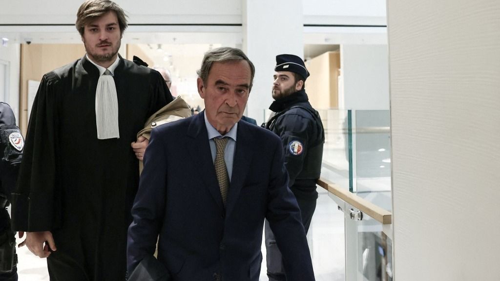 Bruno Lafont-t és több vezetőt bűnösnek találta a bíróság: az ISIS-t pénzelték