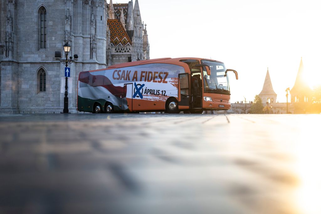 Orbán Viktor országjárás 
kampány