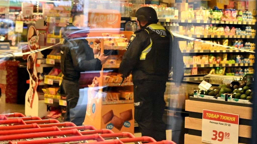 Folyamatos lőgyakorlat és akár front-közeli kiképzés is várhat az ukrán rendőrökre