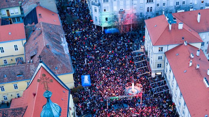 Egy tűt sem lehetett leejteni Szombathelyen Orbán Viktor országjárásán