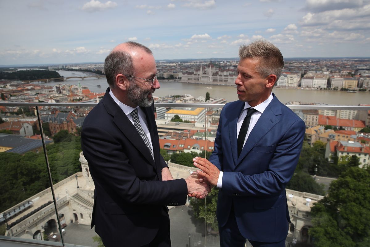 20240614 Budapest
Mafred Weber az Európai Néppárt elnöke / EPP / megbeszélést folytatott
Magyar Péterrel a Tisztelet és Szabadság Párt / Tisza Párt / vezetőjével és alelnökével a Karmelita kolostorban.
Fotó: Teknős Miklós TEK
Magyar Nemzet MN
A képen: Manfred Weber
Magyar Péter