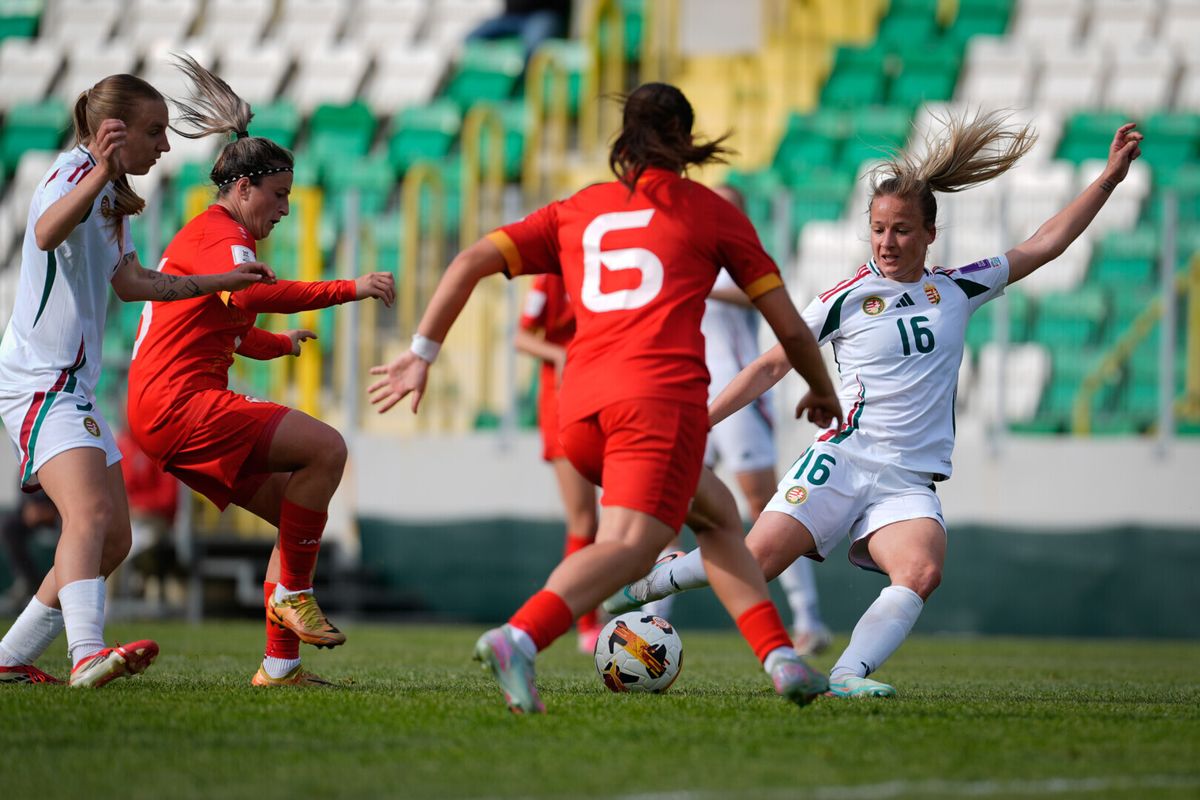 Csányi Diána lába lövésre lendül: ez nem sok jót jelentett Észak-Macedónia számára, a magyar válogatott simán nyerte a vb-selejtezőt