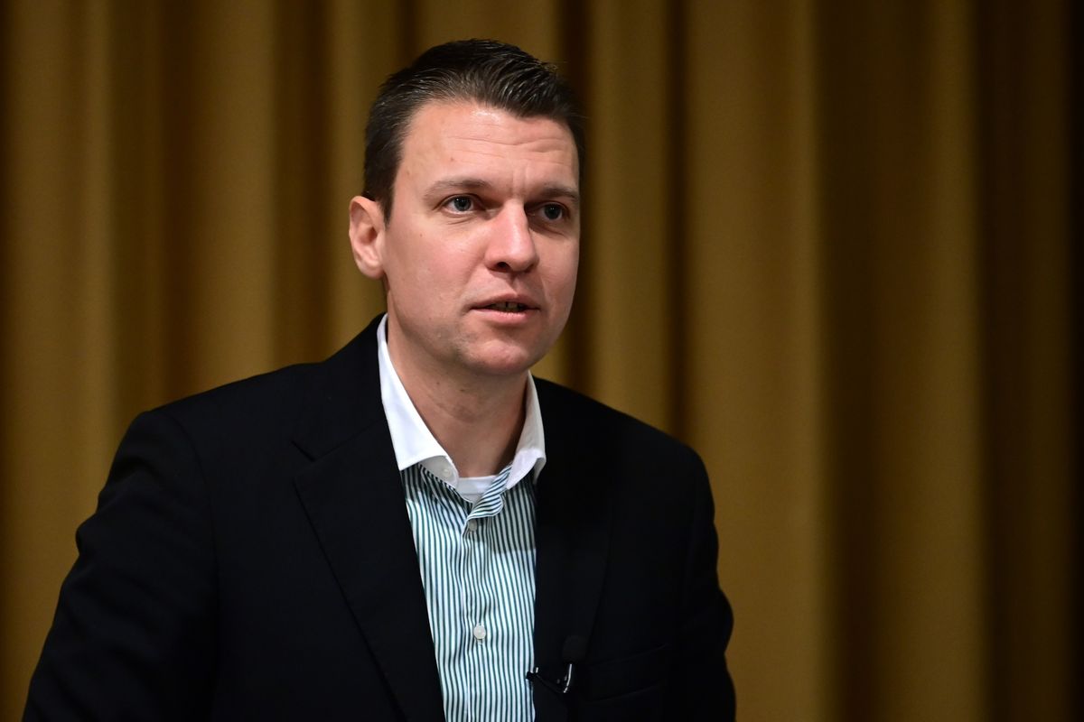 Pilisszántó, 2025. december 4.
Menczer Tamás, a Fidesz-KDNP kommunikációs igazgatója, a térség fideszes országgyűlési képviselője fórumot tart Pilisszántón a Baross-házban 2025. december 4-én.
MTI/Kovács Attila