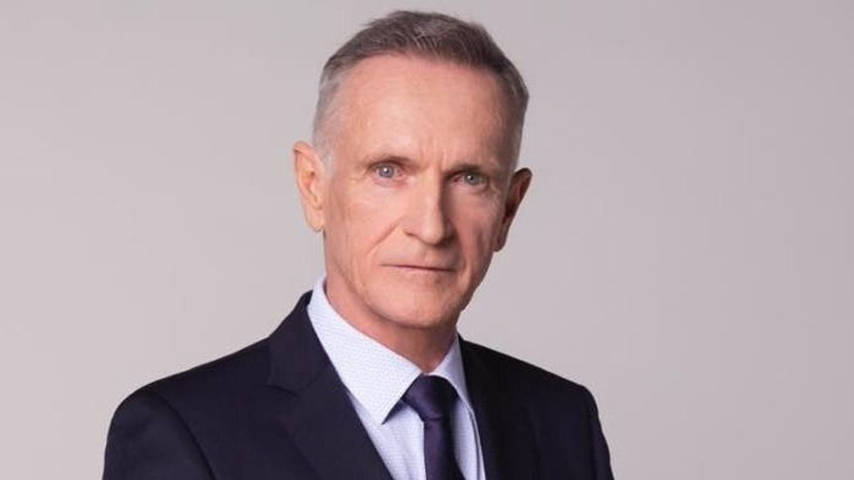 Egy ócska, aljas, pitiáner áruló