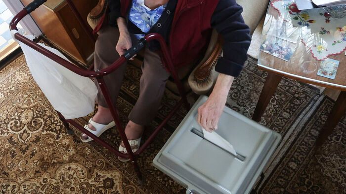 választás szavazás
mozgóurna