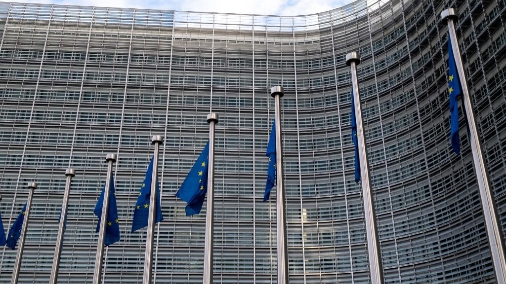 A Fidesz és a Patrióták Európáért a Magyarország elleni jogállamisági eljárás azonnali lezárását követelik 