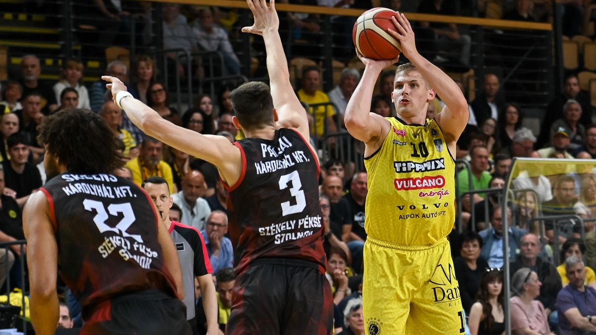 A Falco játékosa Váradi Benedek is kitett magáért a Szolnok ellen