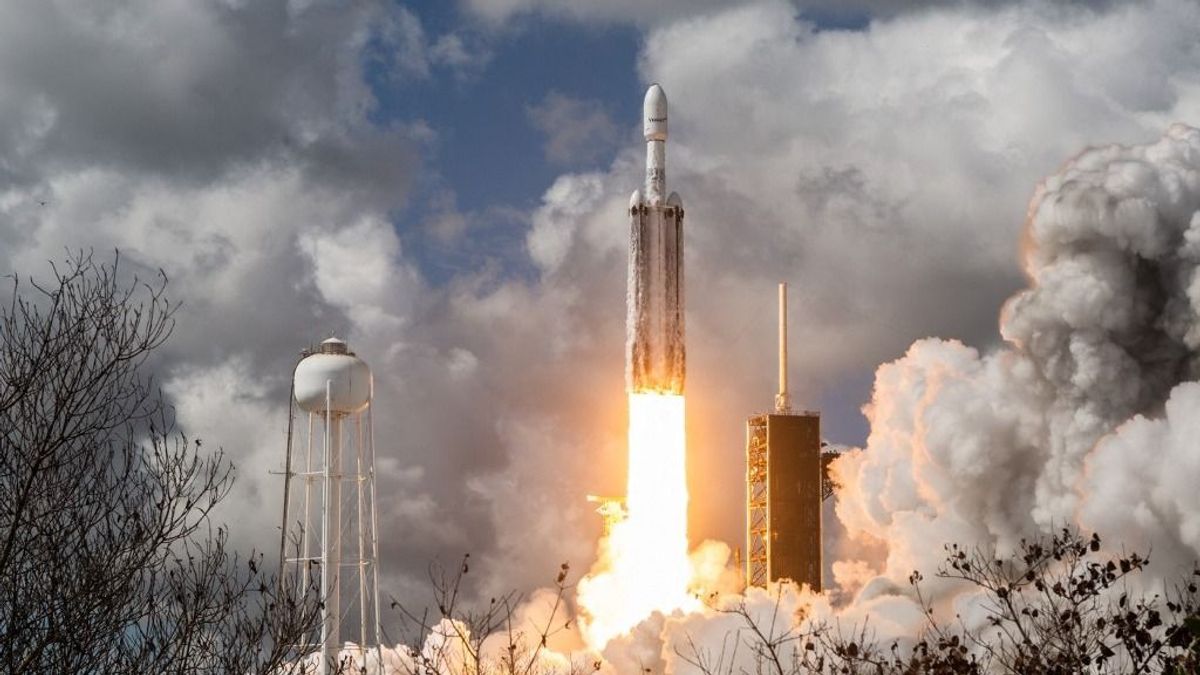 Elon Musk's SpaceX Entrusted with German Military Satellite Launches, Sparking Sovereignty Concerns