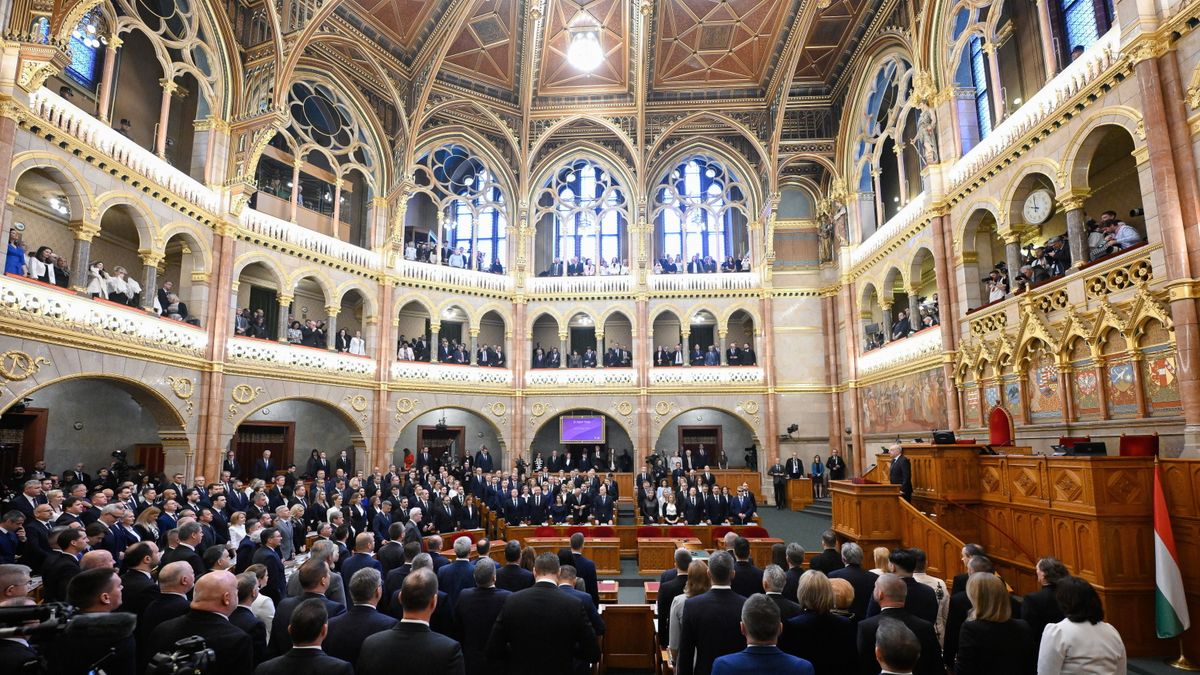 Új házelnököt választott az Országgyűlés