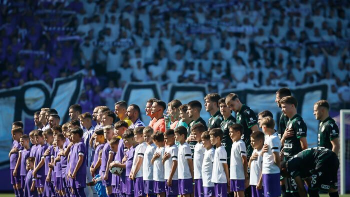 Újpest FC - Ferencvárosi TC derbi
Újpest - FTC 
NB1 labdarugó mérkőzés
Fizz Liga