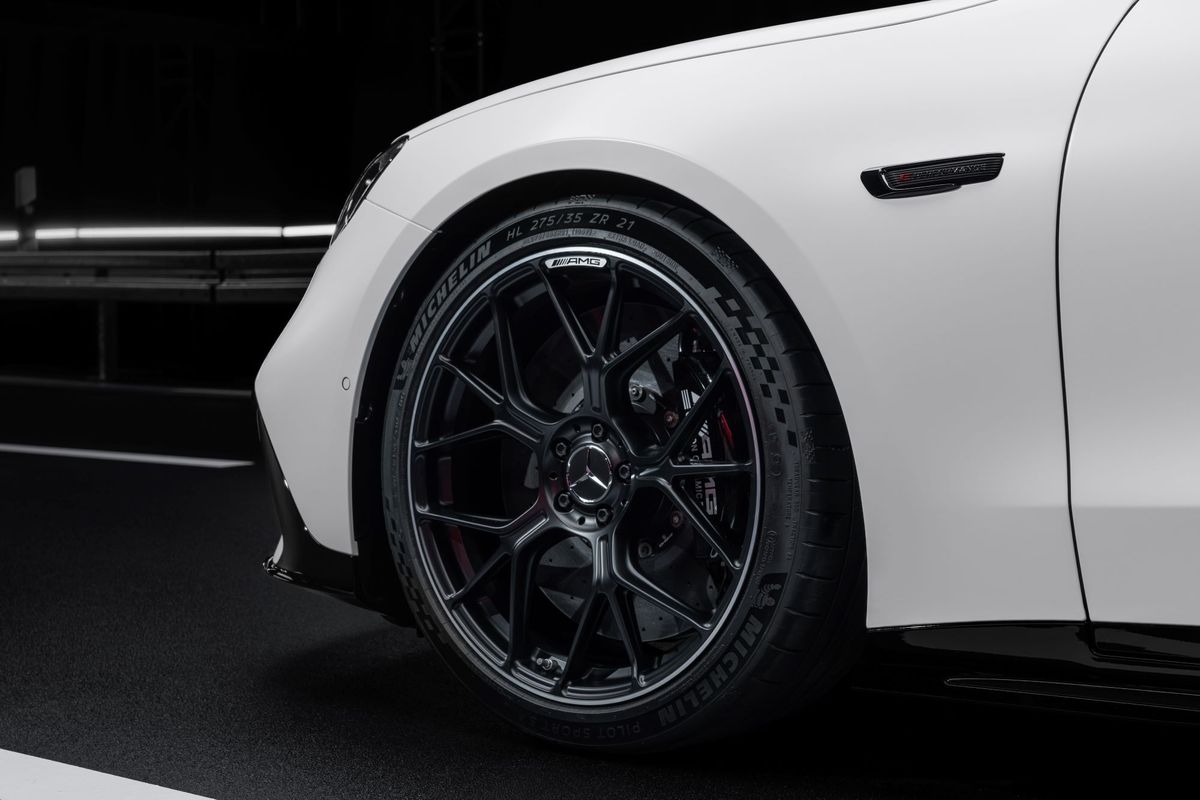 Mercedes AMG GT
