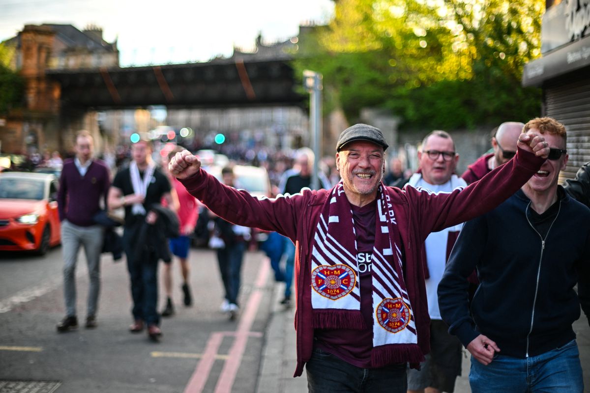 Csak 750 fanatikus kísérheti el a Hearts csapatát a bajnoki címről döntő csúcsrangadóra Glasgow-ba