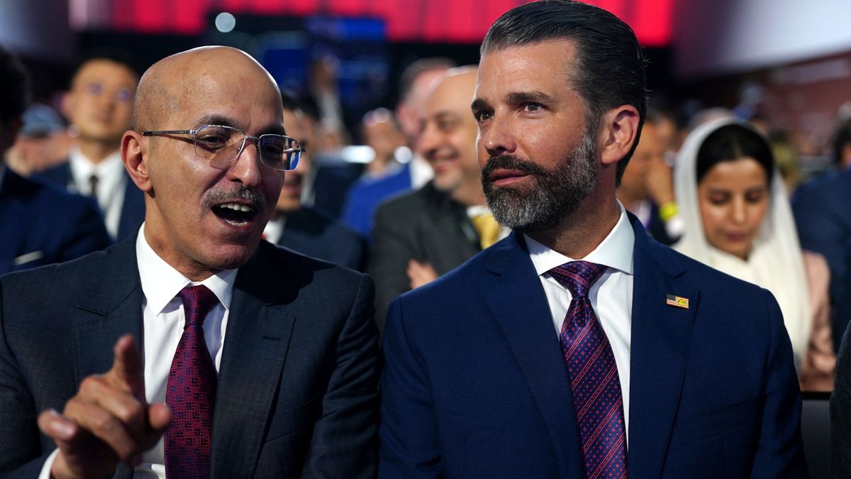 Sokkoló bejelentés: Mellrákkal küzd Donald Trump Jr. exe