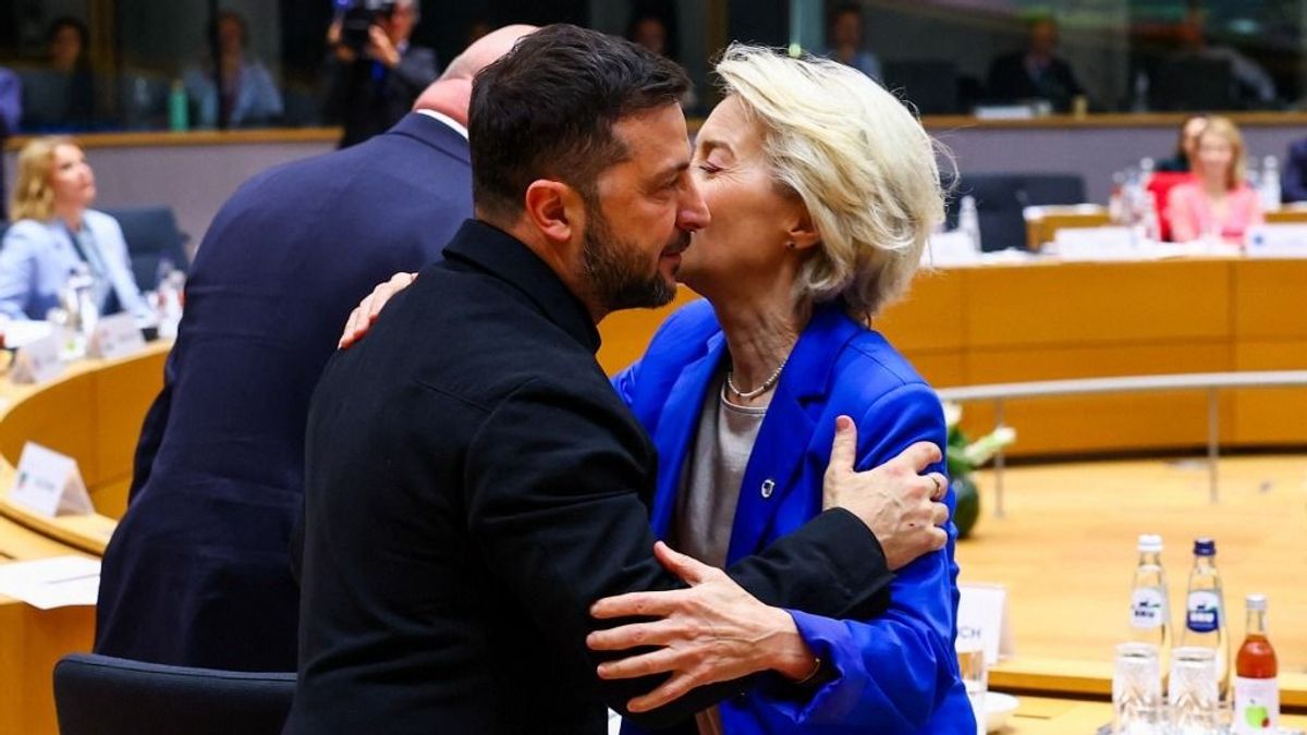 Zelenszkijt helyretették, Trump az asztalra csapott