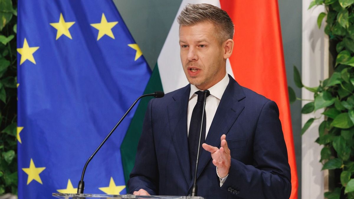 Rétvári Bence: A Tisza Párt Alaptörvény-módosítása eltörölné a keresztény kultúra alkotmányos védelmét