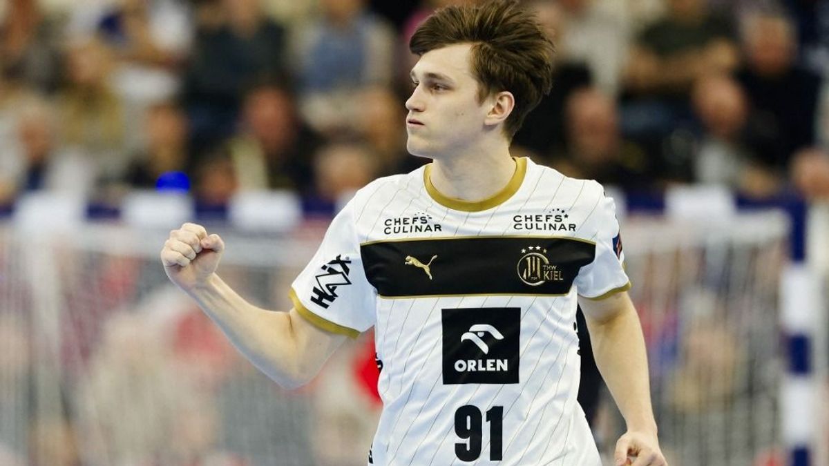 Imre Bence az EHF címlapján, miután tökéletes játékával segített győzni az év mérkőzésén