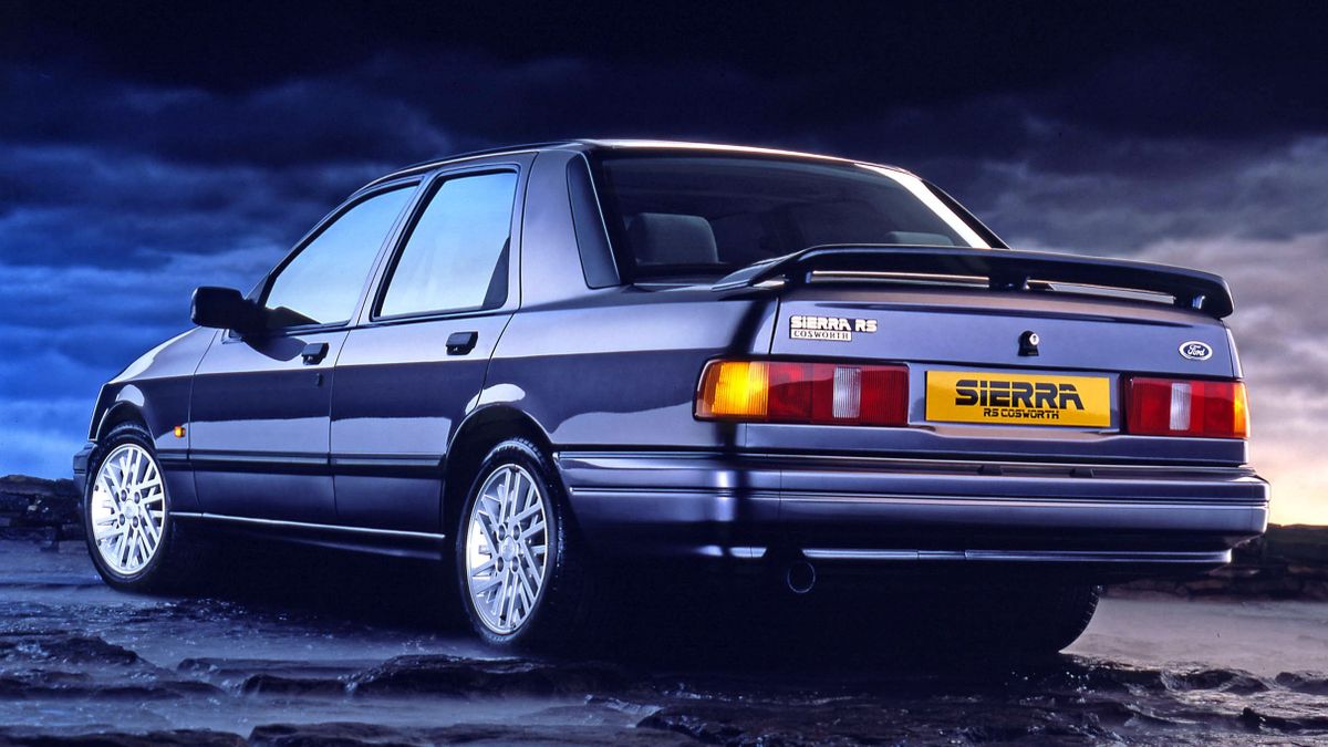 11_Ford_Sierra_RS_Cosworth_Stufenheck_ab_1988_Quelle_Ford.jpg