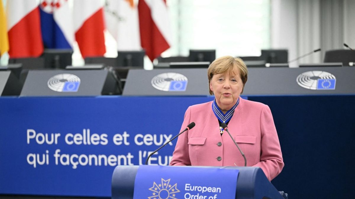 Merkel elárulta, hogy vállalja-e, hogy Putyinnal tárgyaljon