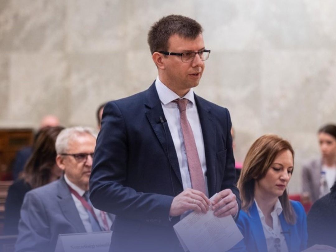Bóka János szerint számos kérdés felmerült Magyar Péter brüsszeli útja után