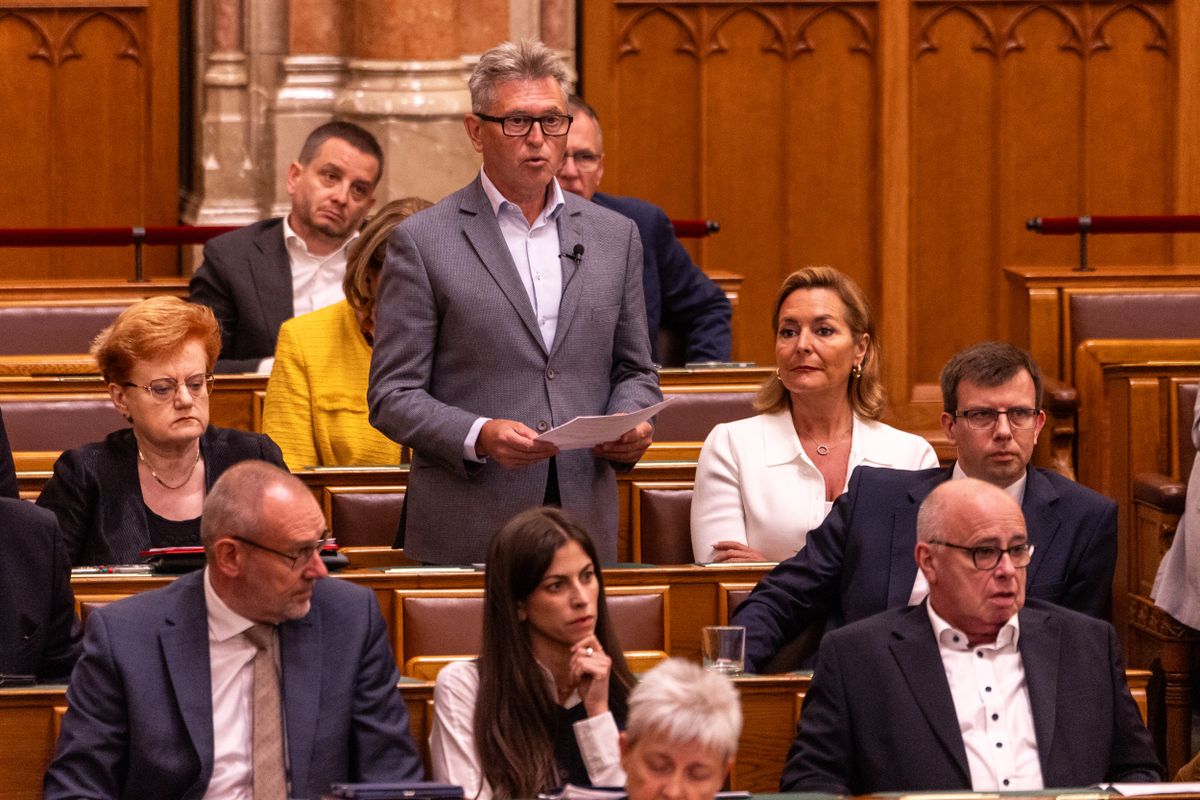 Országgyűlés plenáris ülés