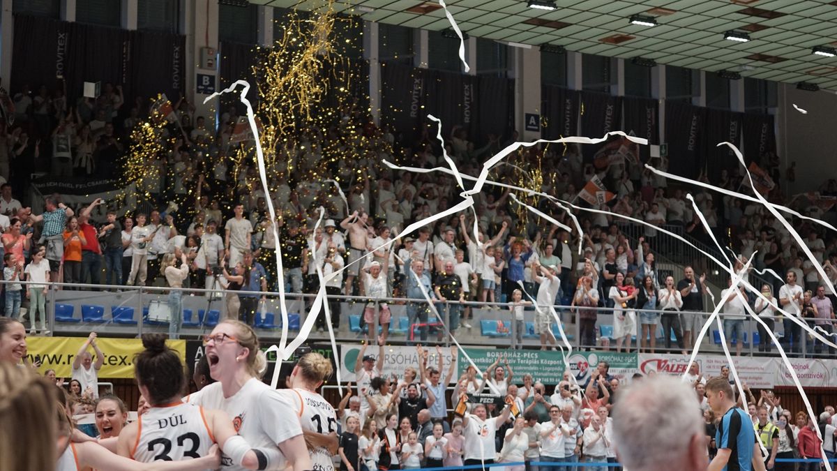 Megtelt a Lauber Dezső sportcsarnok, az NKA Universitas Pécs fennállása első női kosárlabda-bajnoki címét nyerte a DVTK elleni fináléban. Rátgéber László, az akadémia igazatója mégis sötét jövőt vizionál