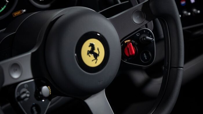 Ferrari Luce