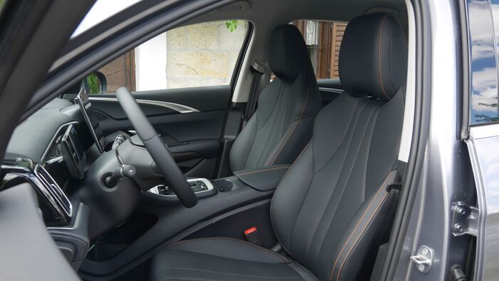 BYD Sealion 5