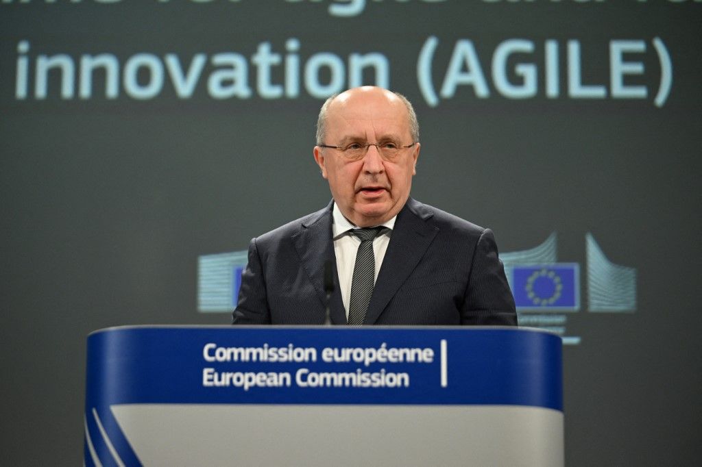 BRUSSELS, BELGIUM - MARCH 25: European Commission Vice-President for Tech Sovereignty, Security, and Democracy Henna Virkkunen and European Commissioner for Defense Andrius Kubilius hold a joint press conference in Brussels, Belgium on March 25, 2026. Dursun Aydemir / Anadolu (Photo by Dursun Aydemir / Anadolu via AFP)