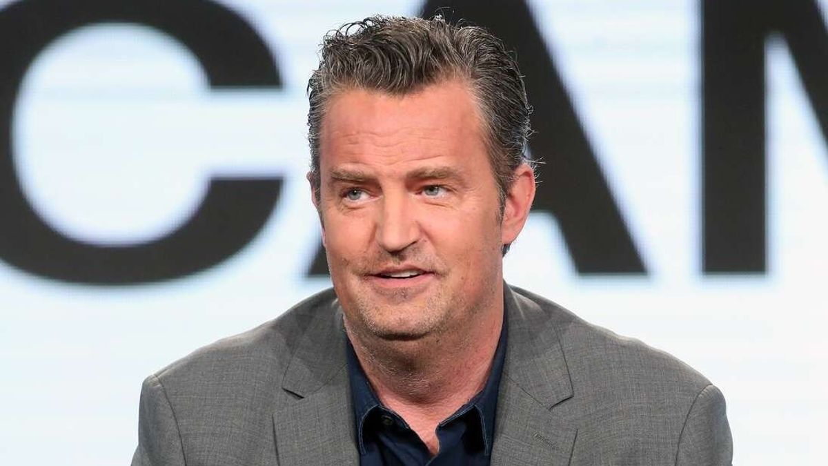 Negyvenegy hónap börtönt kapott Matthew Perry asszisztense