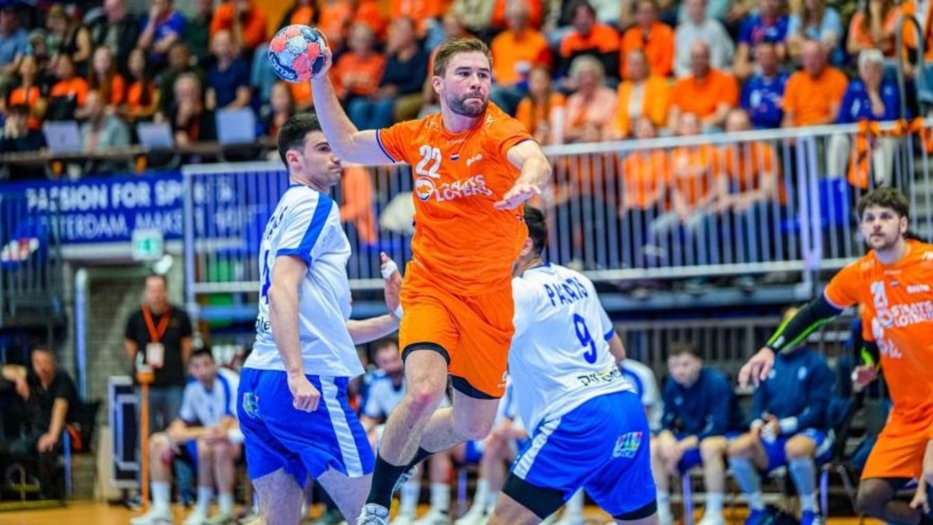 Luc Steint a görögök elleni visszavágón öt gólt dobott, de Hollandia a továbbjutástól így is nagyon messze volt