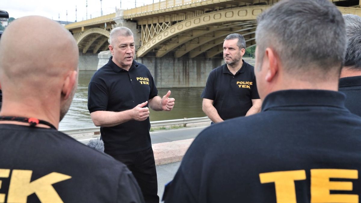 Így búcsúznak Hajdu Jánostól, a TEK alapítójától