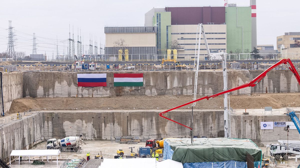 20260205 Paks
Paks II. Atomerőmű első betonöntési ünnepségét, amellyel megkezdődött az építési területén a Paksi Atomerőmű 5. blokk reaktorépületének alapozása.
fotó: Polyák Attila PA
MW