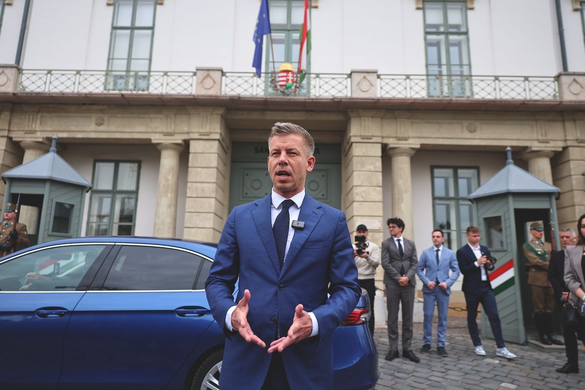 Magyar Péter, a Tisza Párt elnöke, miniszterelnök, Sulyok Tamás, köztársasági elnök (Fotó: Balogh Dávid)