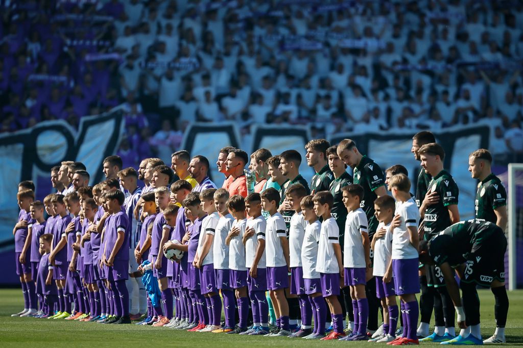 Újpest FC - Ferencvárosi TC derbi
Újpest - FTC 
NB1 labdarugó mérkőzés
Fizz Liga
