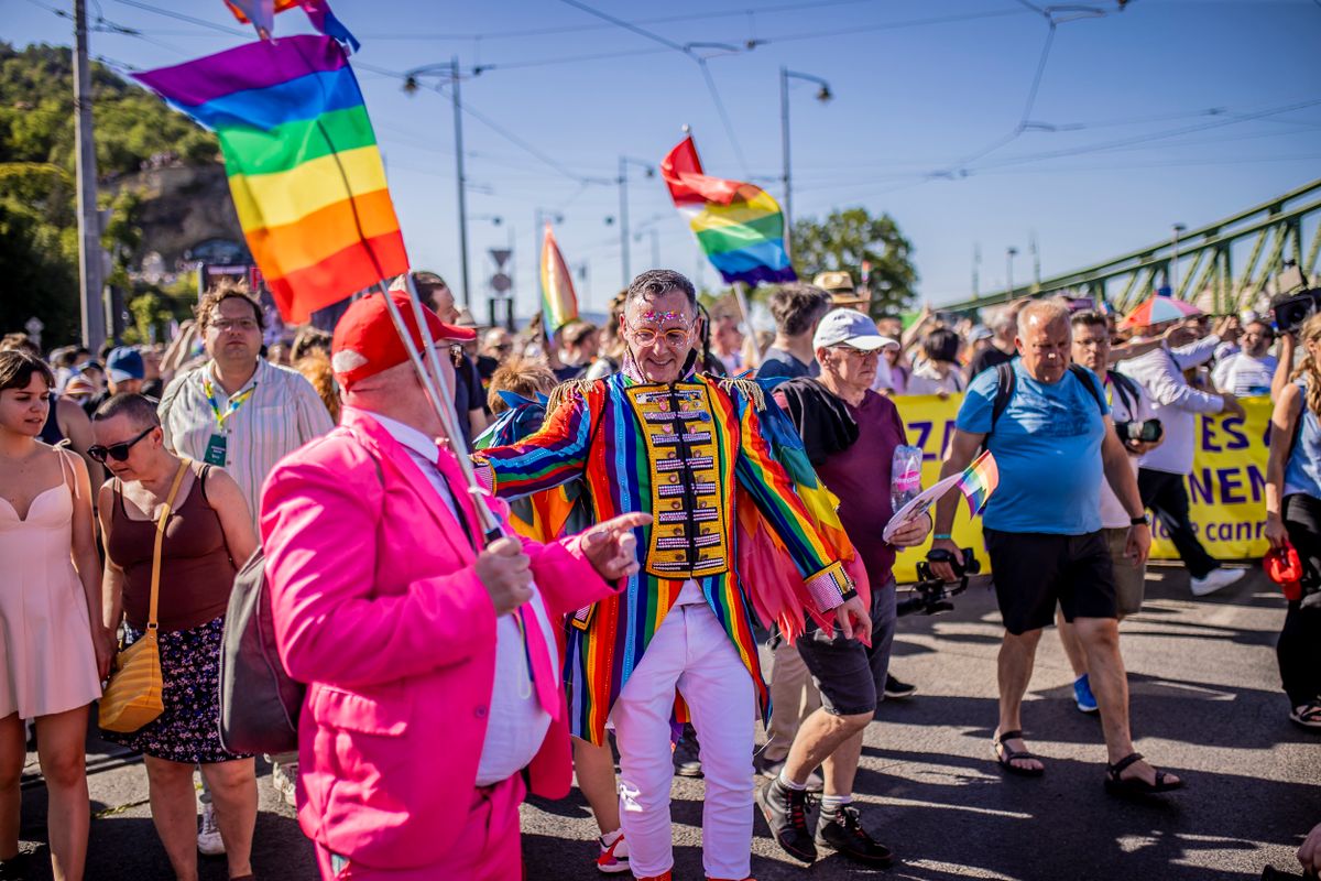 20250628 Budapest
Budapest Büszkeség rendezvényen (eredetileg Budapest Pride felvonulás)
Fotó: Csudai Sándor (CSS)
MW
képen: Budaházy György szélsőjobboldali aktivista