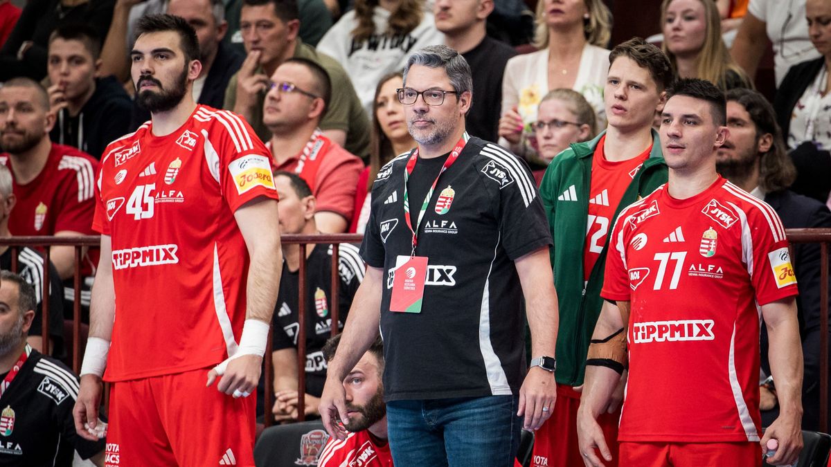 Padlóra került a magyar válogatott, Chema Rodríguez rámutatott, mi volt a baj