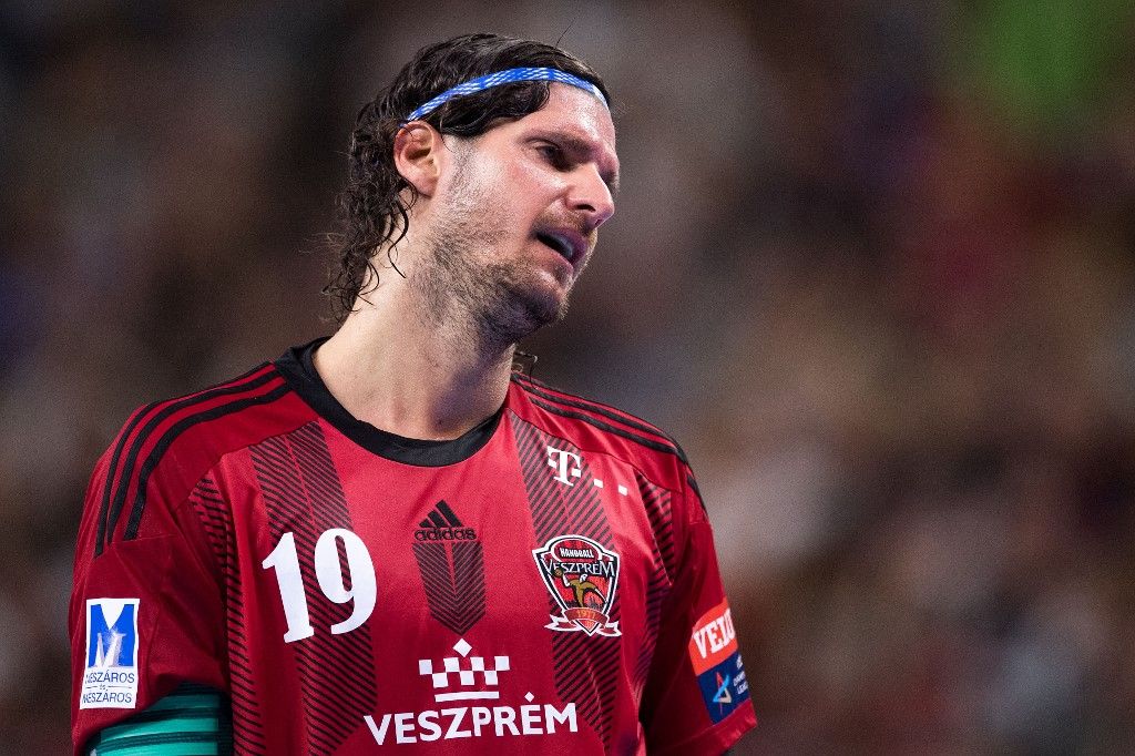 Veszprem's Laszlo Nagy reacts after a counter goal during the handball Champions League's Final Four semi-final match between Telekom Veszprem and Paris St. Germain in the Lanxess-Arena in Cologne, Germany, 03 June 2017. Photo: Marius Becker/dpa (Photo by MARIUS BECKER / dpa Picture-Alliance via AFP)