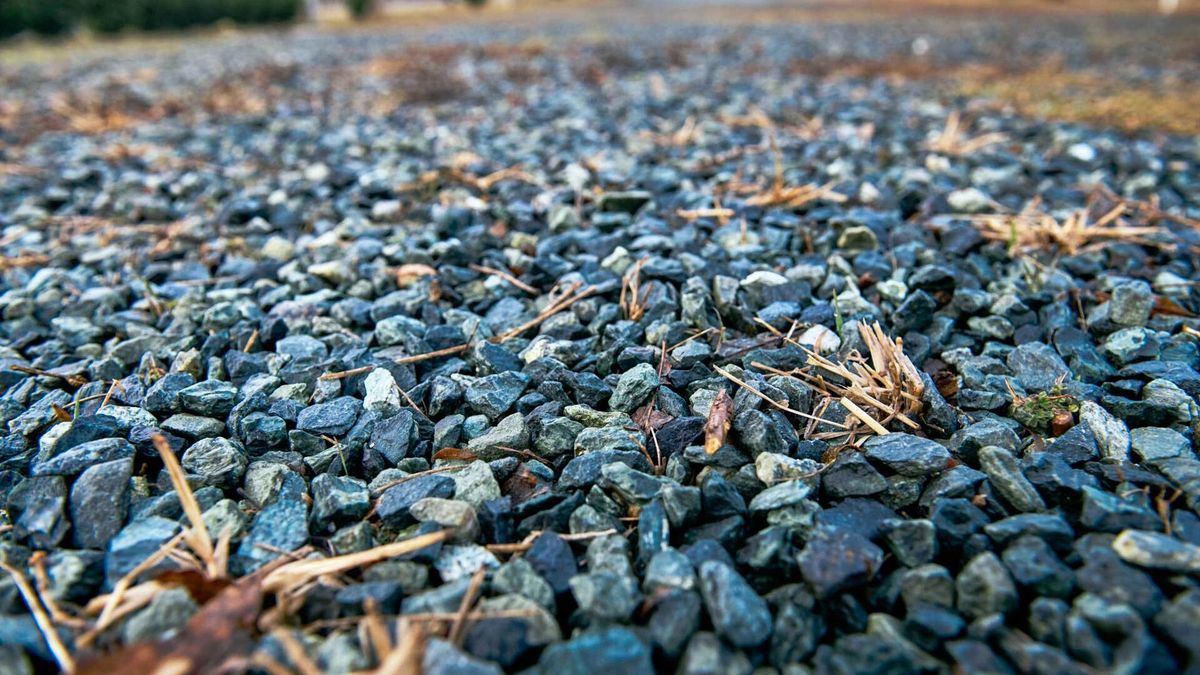Újabb zalaegerszegi utcákban találtak azbeszttel szennyezett zúzottkövet