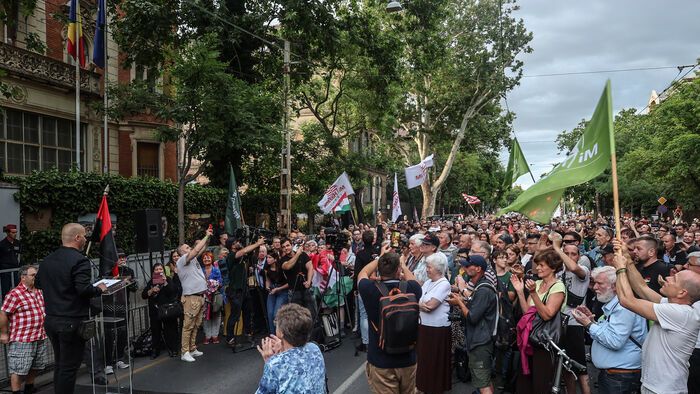 Fejes Rudolf Anzelm melletti tüntetés Románia budapesti nagykövetsége