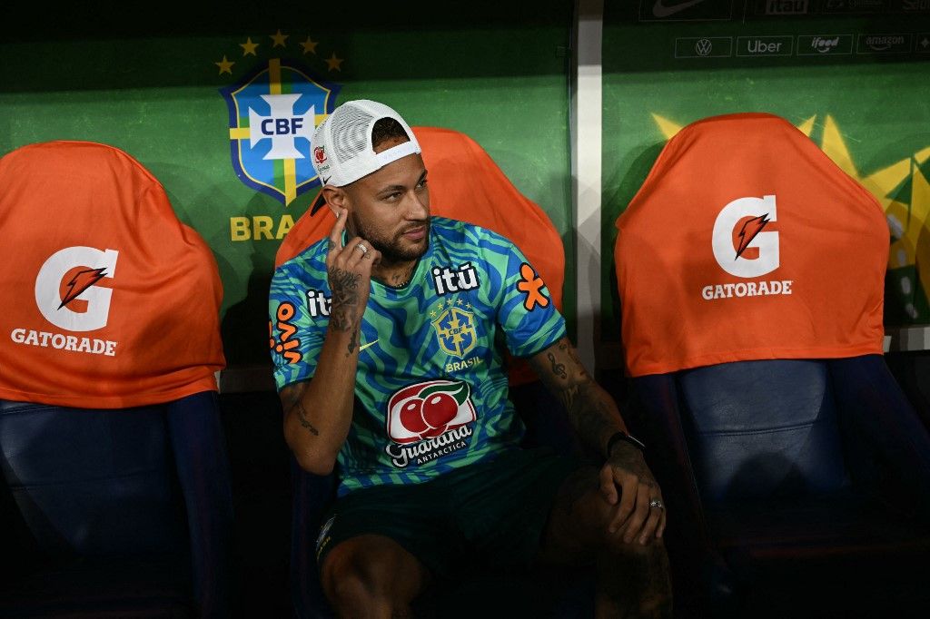 Brazil's forward Neymar looks on from the bench ahead of the international friendly football match between Brazil and Panama at the Maracana stadium in Rio de Janeiro, Brazil on May 31, 2026. (Photo by MAURO PIMENTEL / AFP)