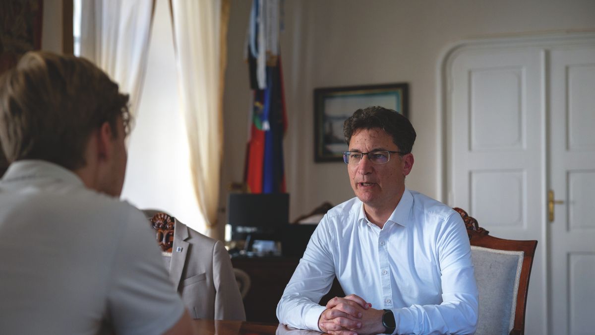 What Fidesz needs after election defeat, according to Cser-Palkovics