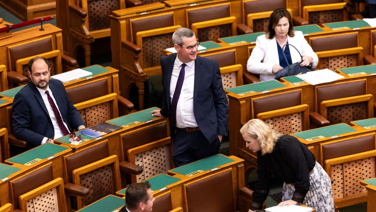 Takács Péter: A betegjogok védelme nem sérülhet a kórházak megnyitásával