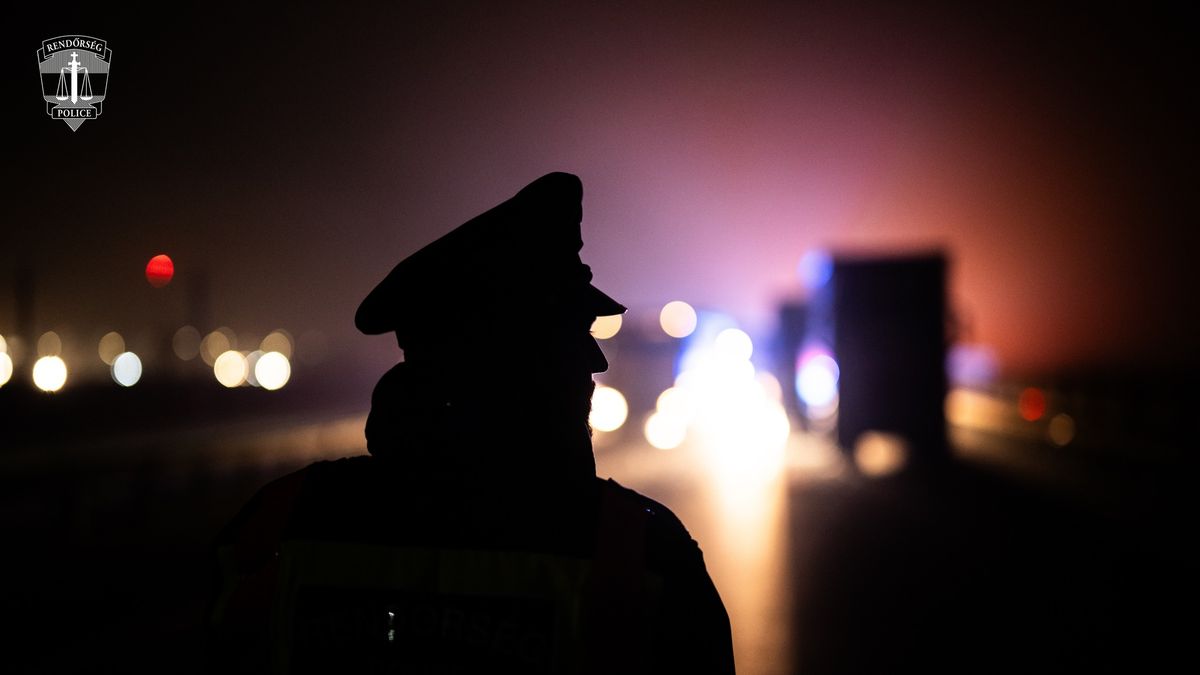Megszólalt a rendőrség a reggeli tragikus balesetről, amelyben a kollégájukat veszítették el