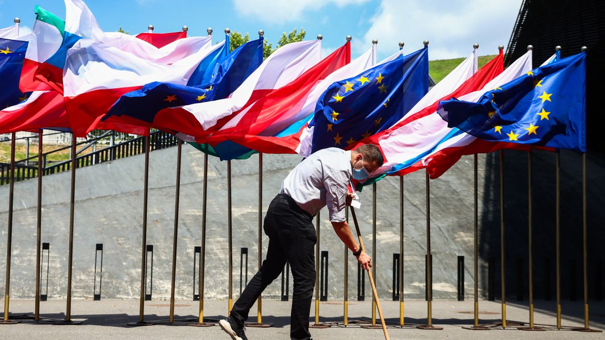 Hungary to Host First-Ever Quadrilateral Summit in Gödöllő, Excluding Poland