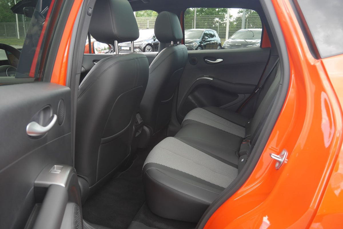 BYD Dolphin G