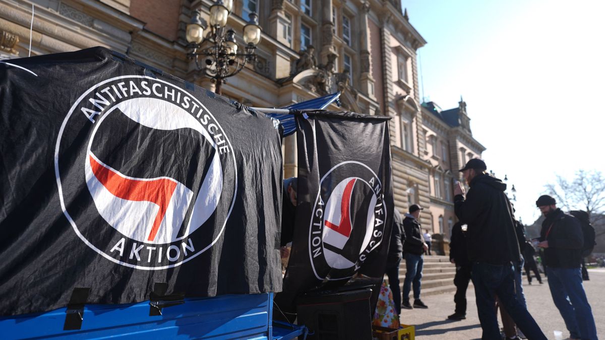 Az Antifa ismét az AfD-t fenyegeti
