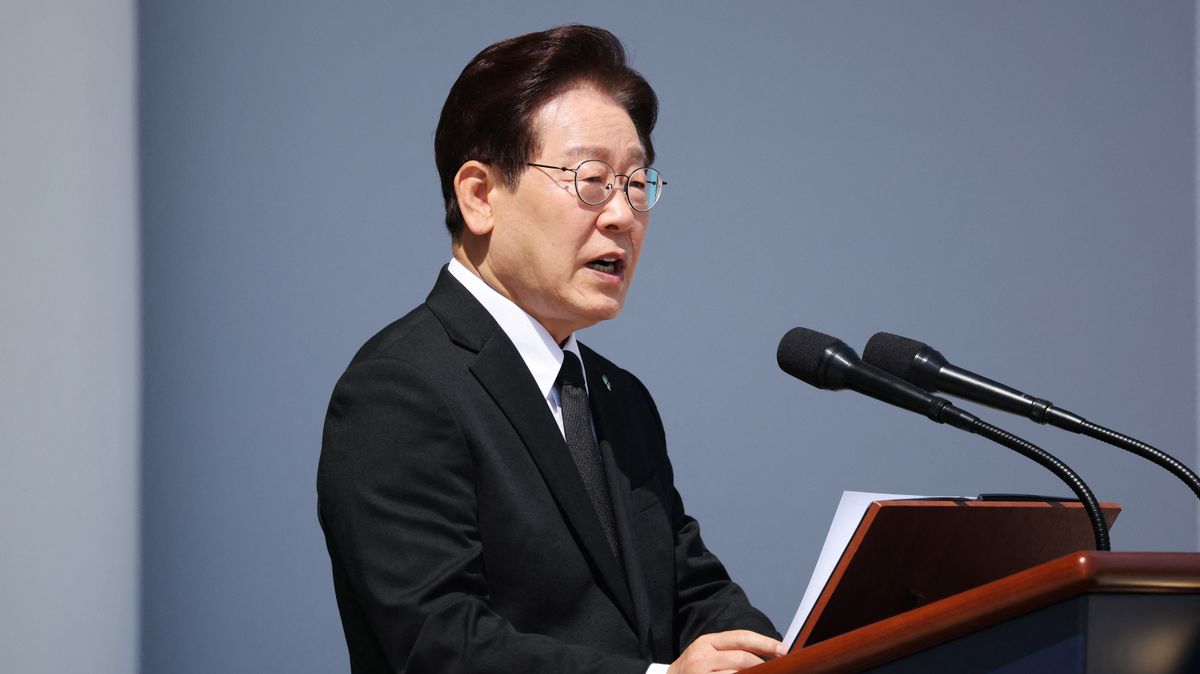 A dél-koreai elnök azonnali vizsgálatot rendelt el